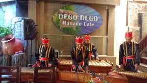 RM Dego-Dego Live Music 4 - Littlefeedroundtheworld.blogspot.com